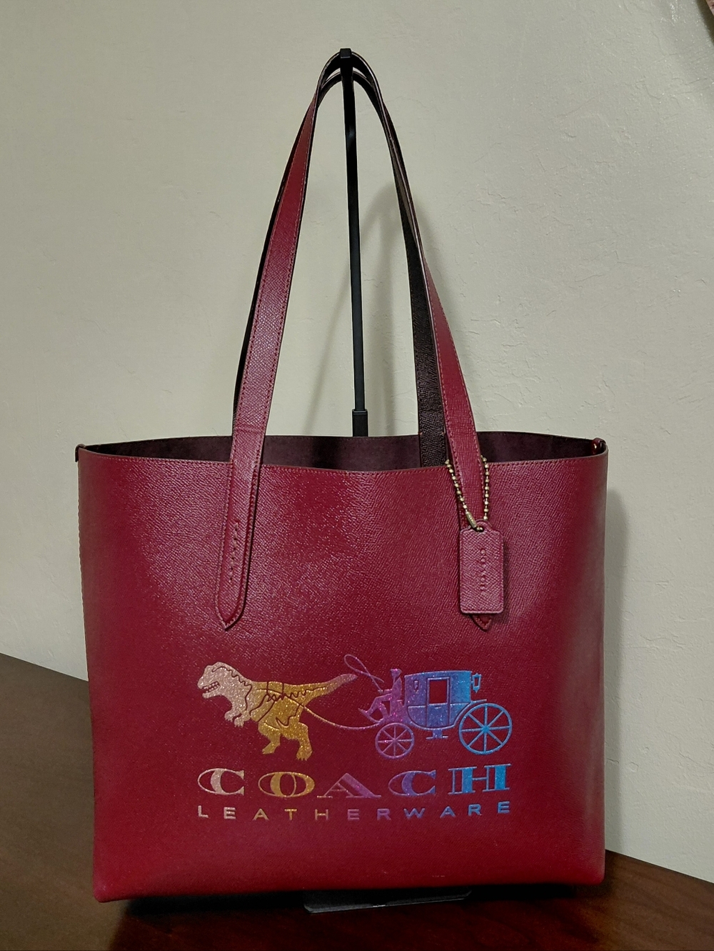 Coach Highline Tote with Rexy and Carriage Style No. 88774 in the Deep Red - Picture 2 of 12